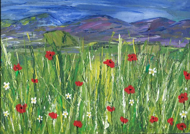 Red poppies and white daisies grow in tall green grass before purple hills and a blue sky, painted thickly with a knife.